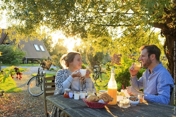 les lodges de malbrought, hebergements de tourisme, aire sur la lys